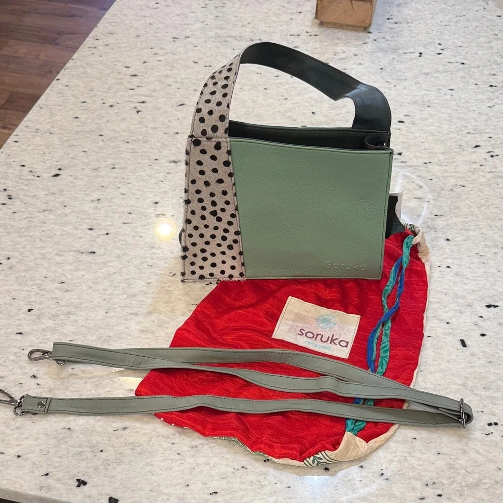 NWT Soruka Green and Animal Print Bag with shoulder strap and dust bag - Picture 4 of 7